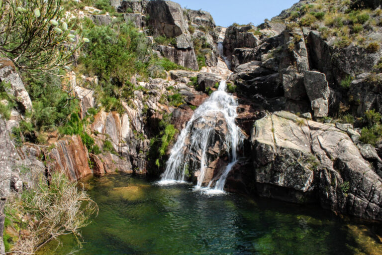 cascatas no parque nacioal da peneda gerês